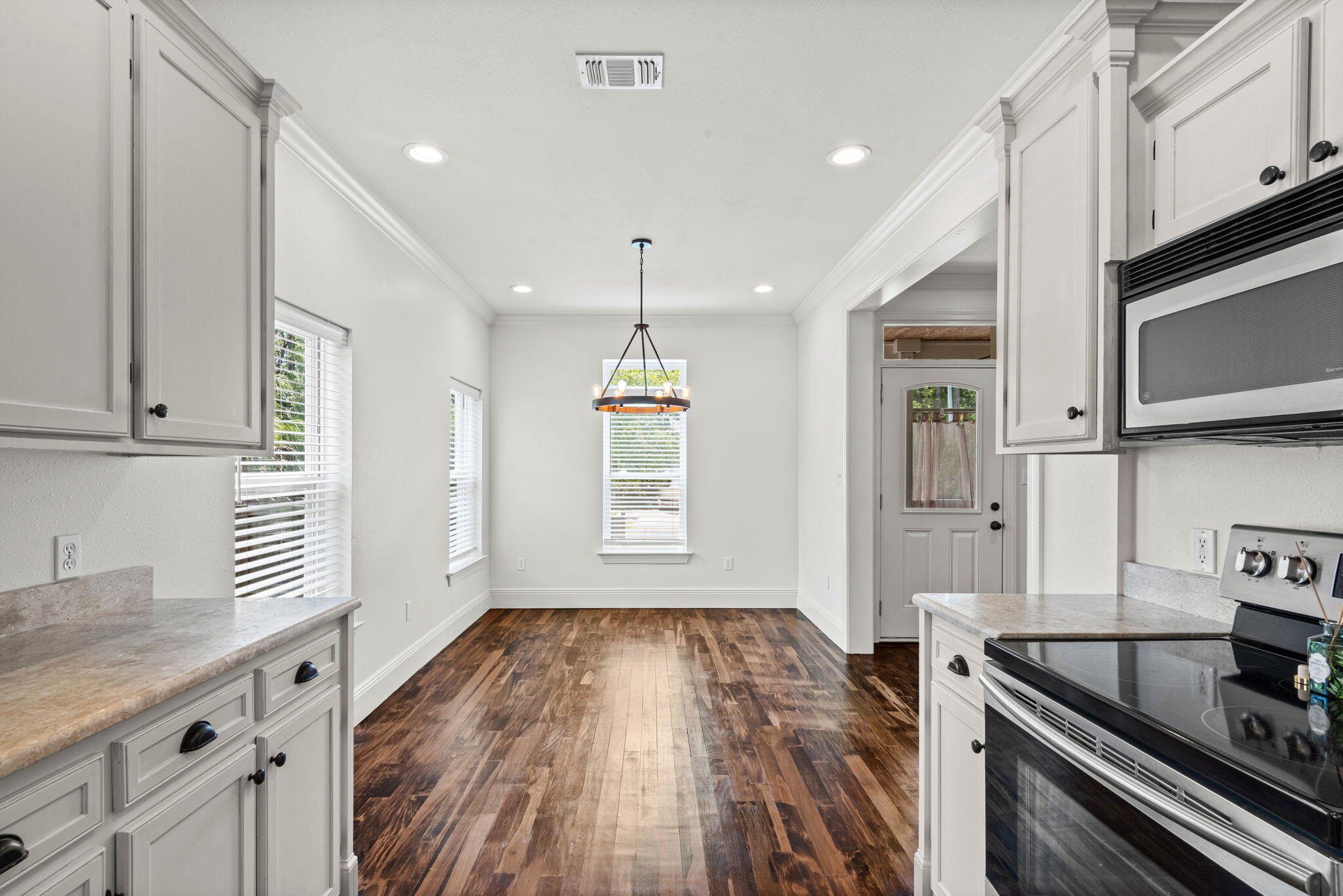 187 7th Street Santa Rosa Beach, FL 32459 - Photo 7 of 47 Kitchen to Dining