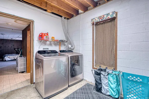 $379,000 | 966 Highway 66, New Harmony, IN 47631