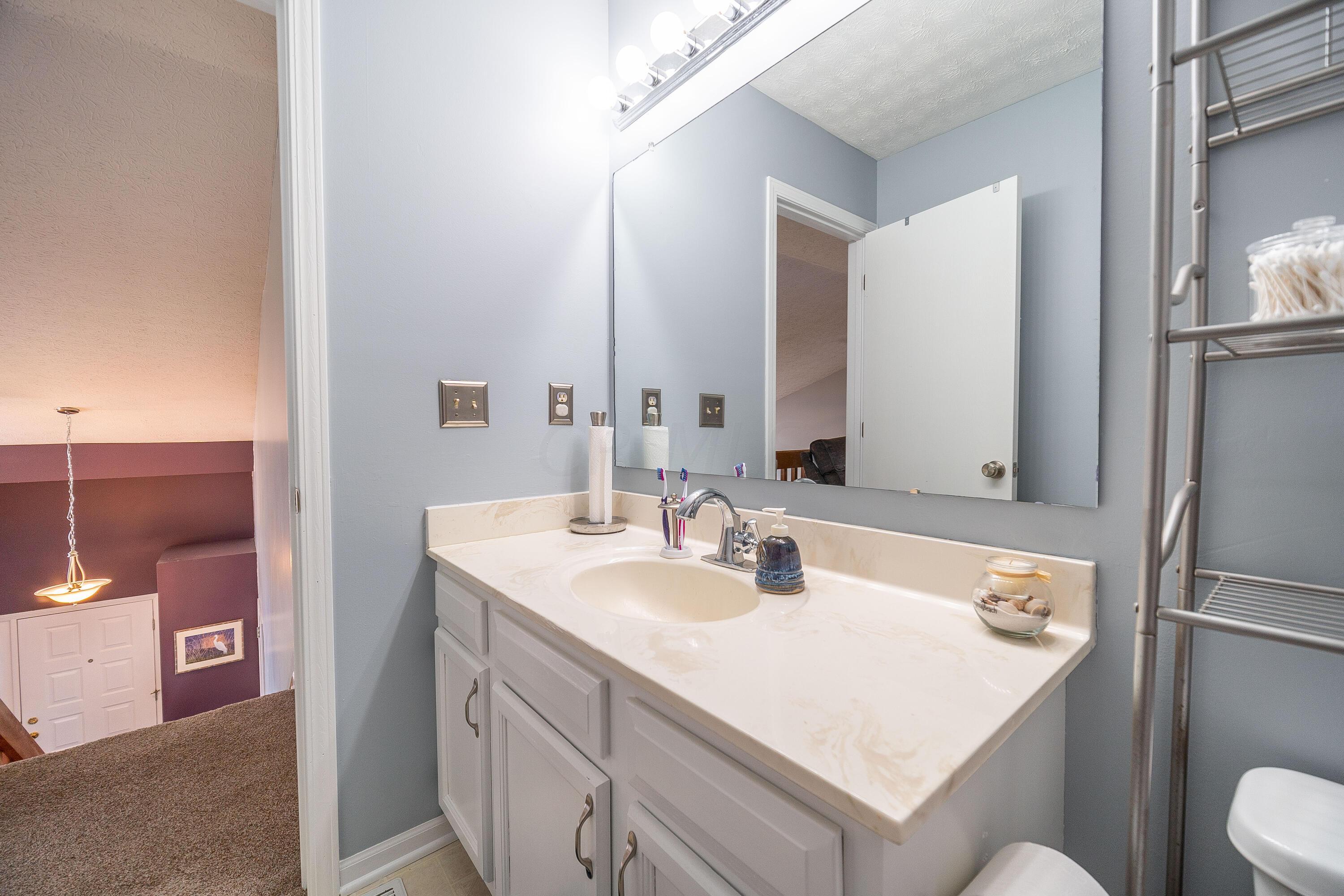 2743 Barrows Road Columbus, OH 43232 - Photo 43 of 57 2743 Barrows Rd-52