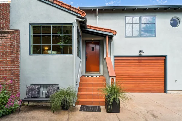$895,000 | 5323 Miles Avenue, Oakland, CA 94618