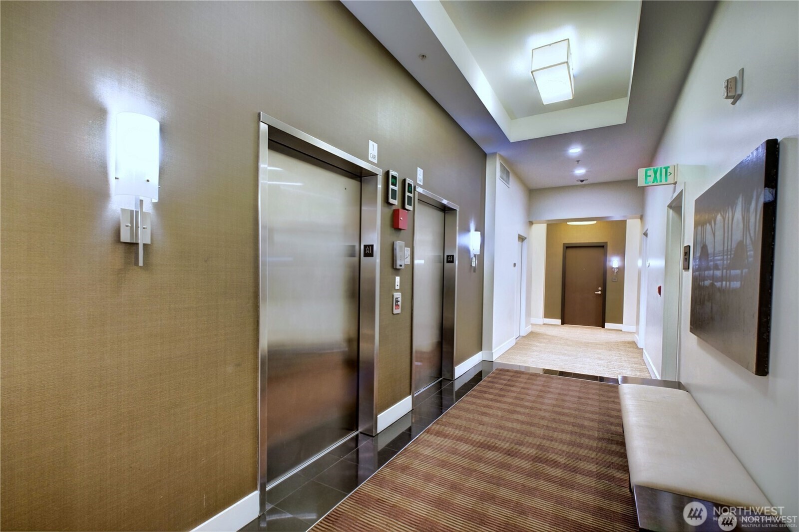2721 1st Avenue, Unit PH06 Seattle, WA 98121 - Photo 19 of 31