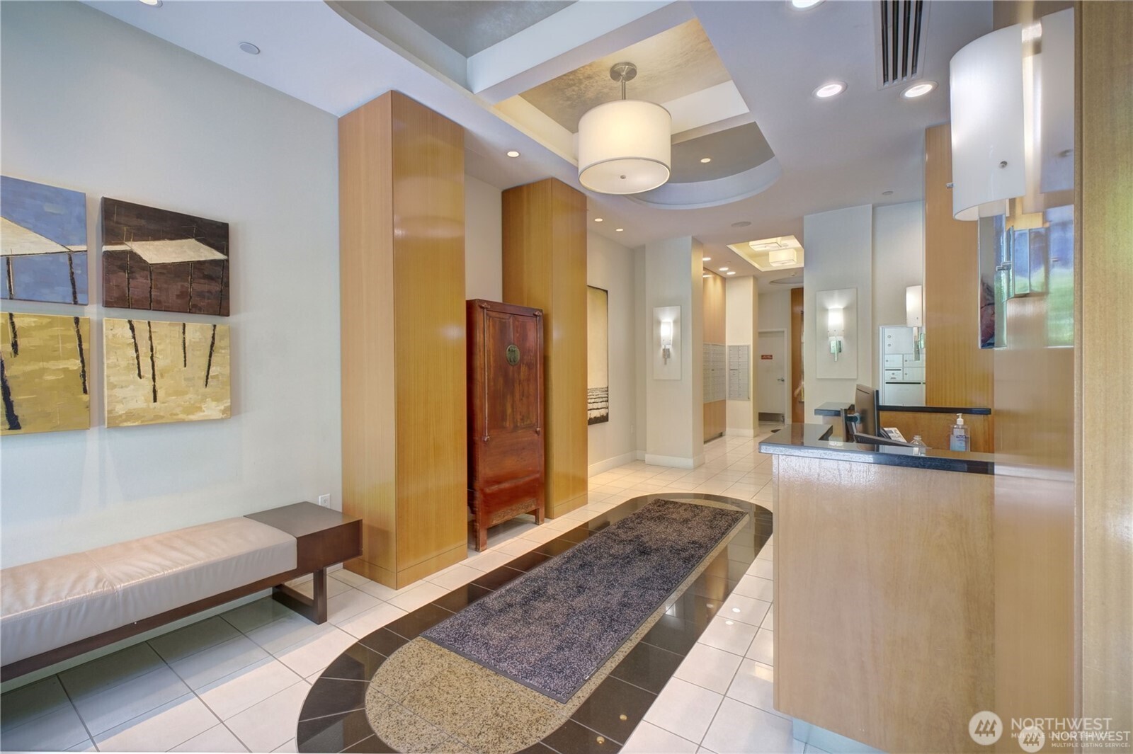 2721 1st Avenue, Unit PH06 Seattle, WA 98121 - Photo 27 of 31
