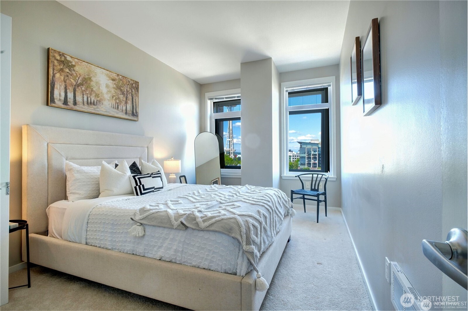 2721 1st Avenue, Unit PH06 Seattle, WA 98121 - Photo 8 of 31