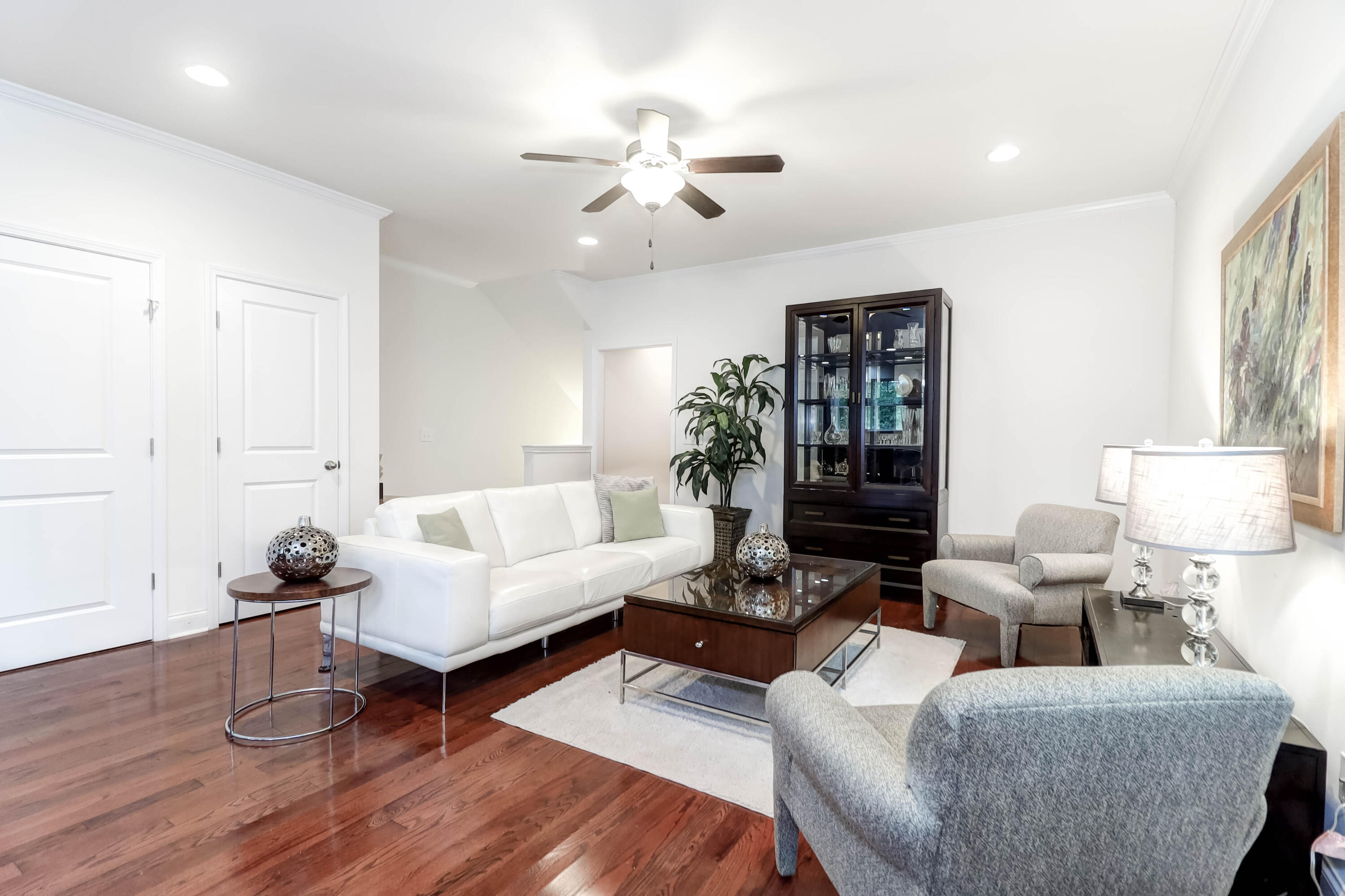 1244 Dingle Road Mount Pleasant, SC 29466 - Photo 3 of 31 Living Area 1