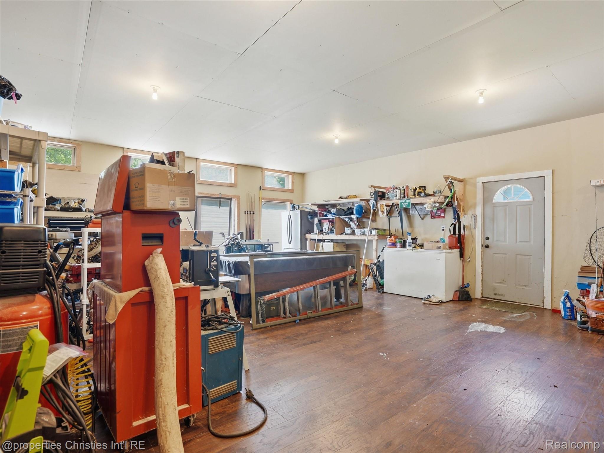 8645 Toma Road Pinckney, MI 48169 - Photo 43 of 65 48 x 24 outbuilding