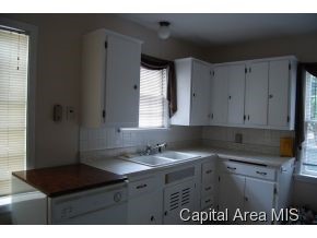 2429 South 6th Street Springfield, IL 62703 - Photo 19 of 24