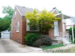 2429 South 6th Street Springfield, IL 62703 - Photo 2 of 24