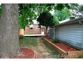2429 South 6th Street Springfield, IL 62703 - Photo 10 of 24