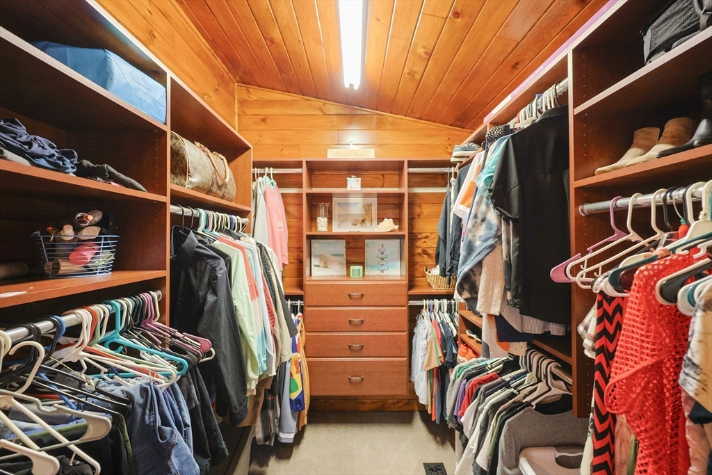 45 Greenfield Road Westport, MA 02790 - Photo 20 of 29