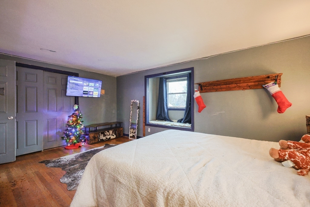 45 Greenfield Road Westport, MA 02790 - Photo 23 of 29