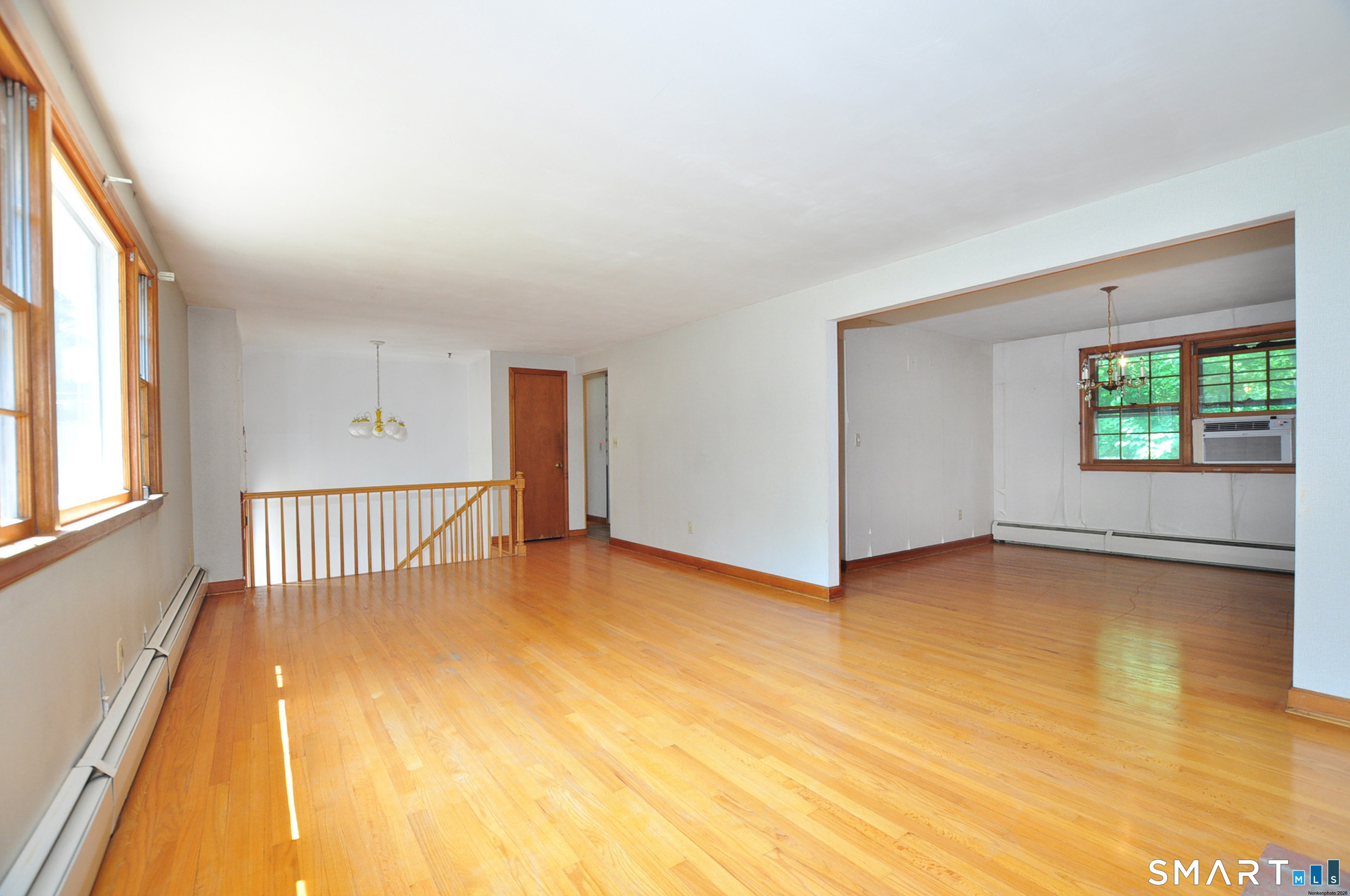 621 Kennedy Road Windsor, CT 06095 - Photo 7 of 28