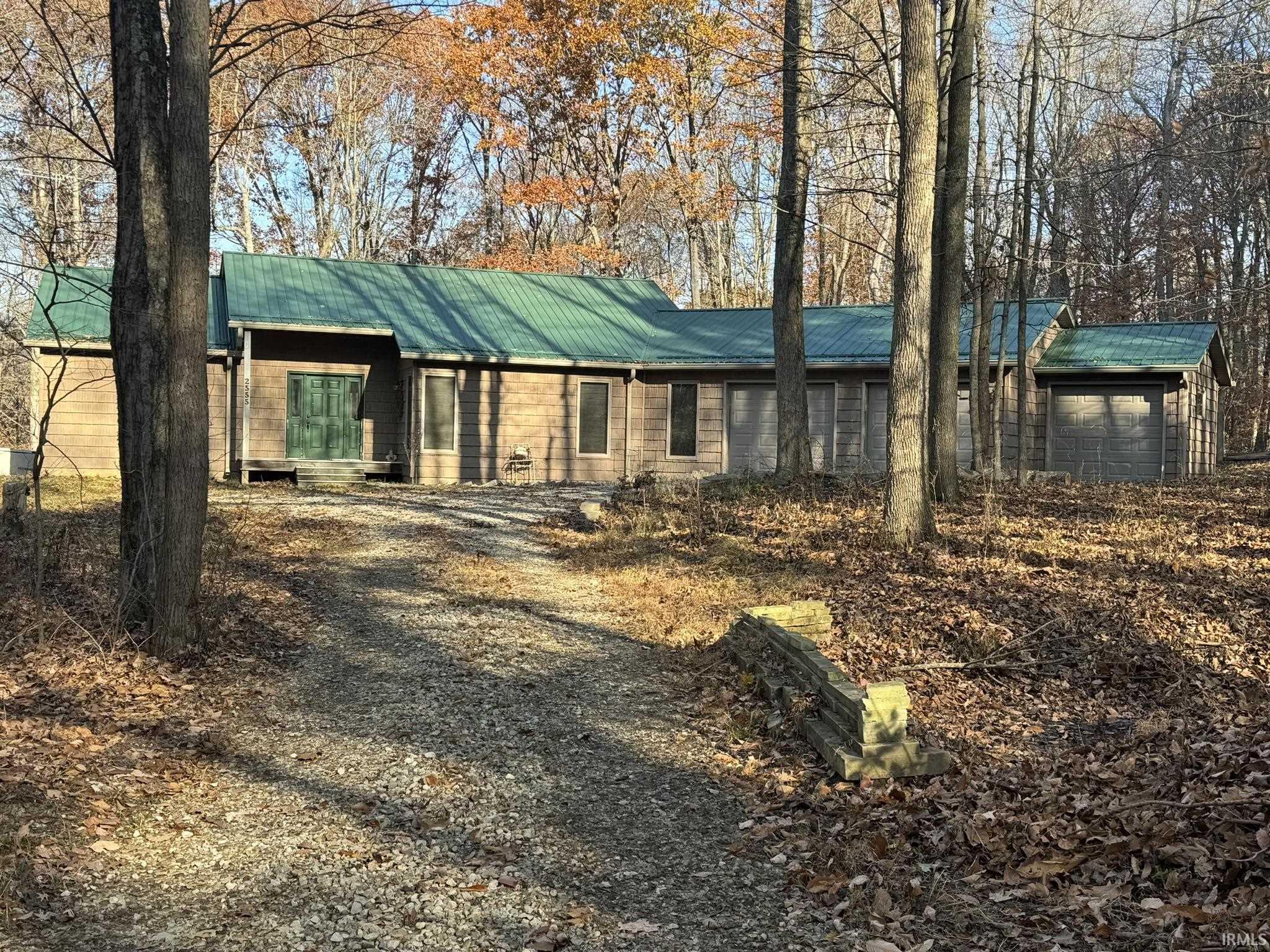 2555 West Hyden Road Spencer, IN 47460 - Photo 1 of 29 Gallery Image 1