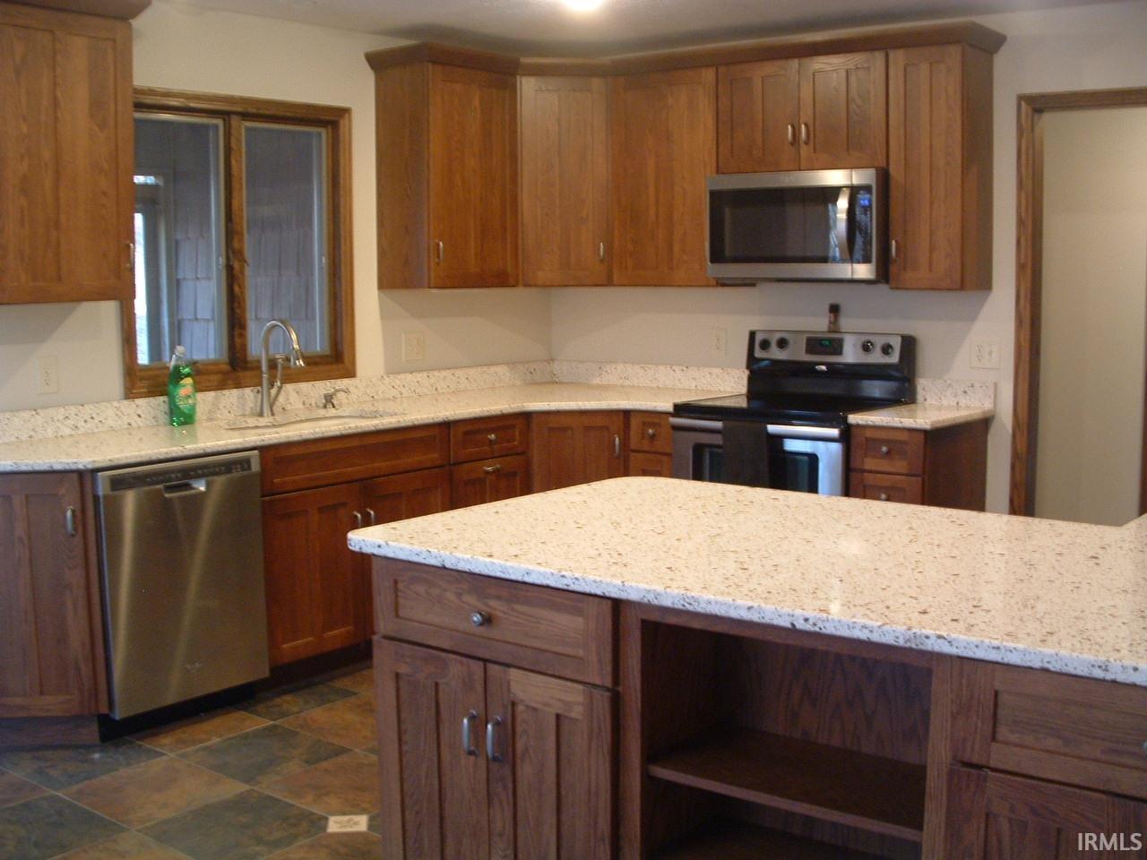 2555 West Hyden Road Spencer, IN 47460 - Photo 14 of 29 Gallery Image 14