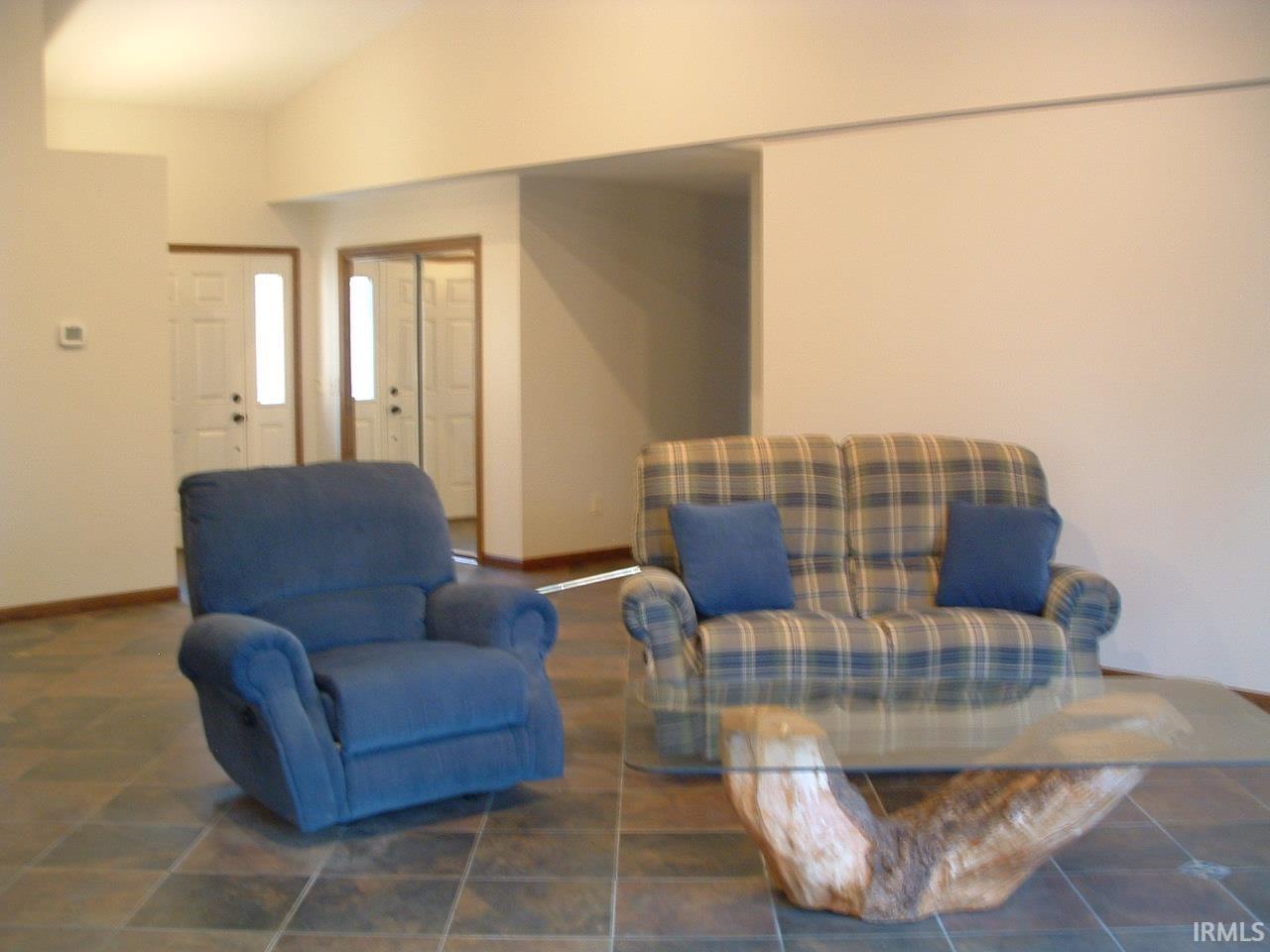 2555 West Hyden Road Spencer, IN 47460 - Photo 7 of 29 Gallery Image 7