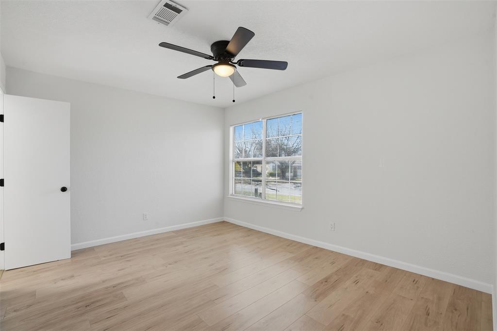2012 Tennessee Avenue Dallas, TX 75224 - Photo 15 of 28 a view of an empty room with a window