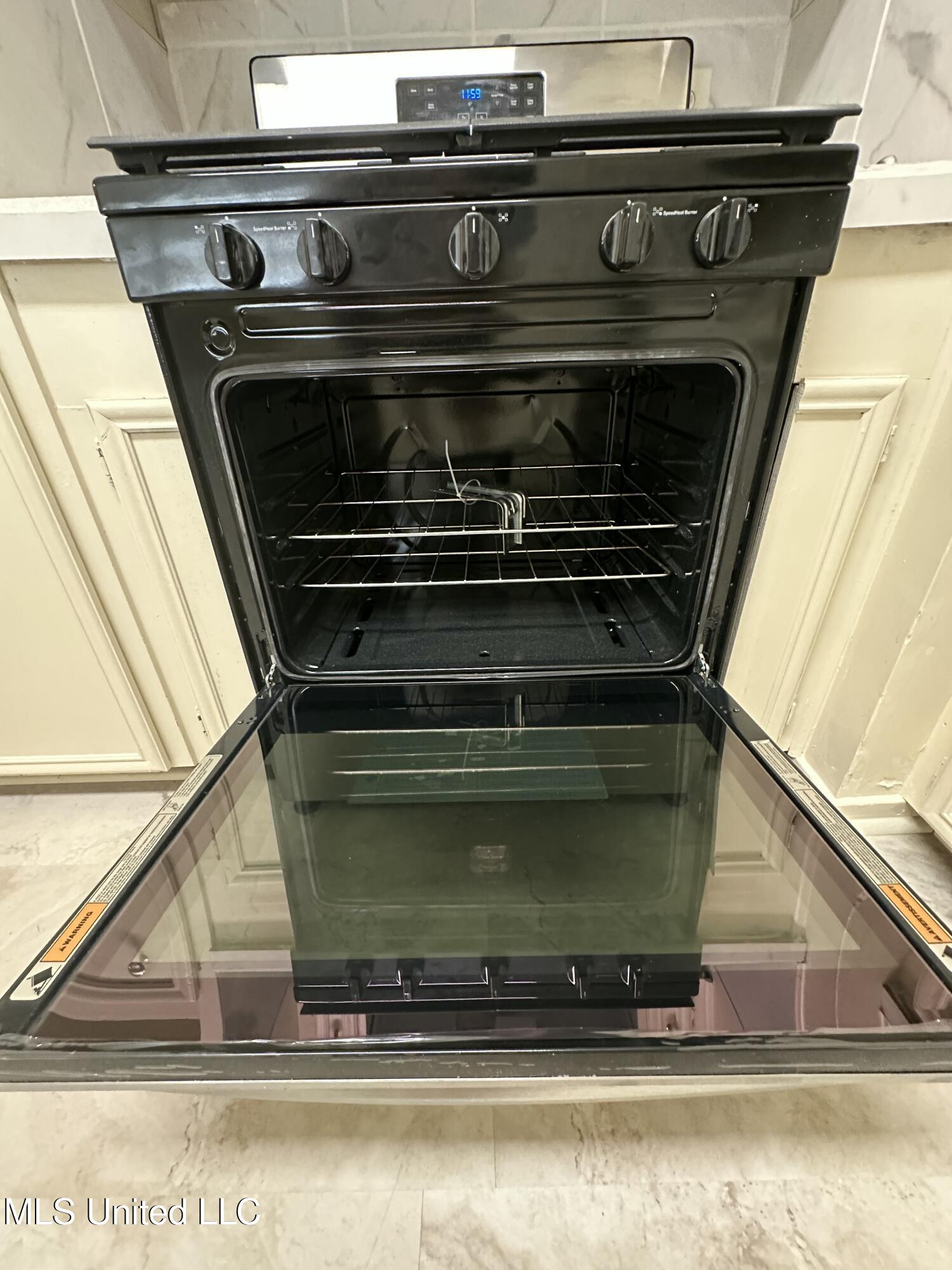 2835 Glenderry Street Jackson, MS 39212 - Photo 14 of 41 IMG_3650