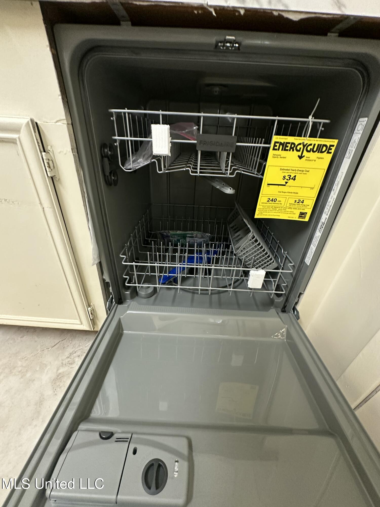 2835 Glenderry Street Jackson, MS 39212 - Photo 18 of 41 IMG_3655