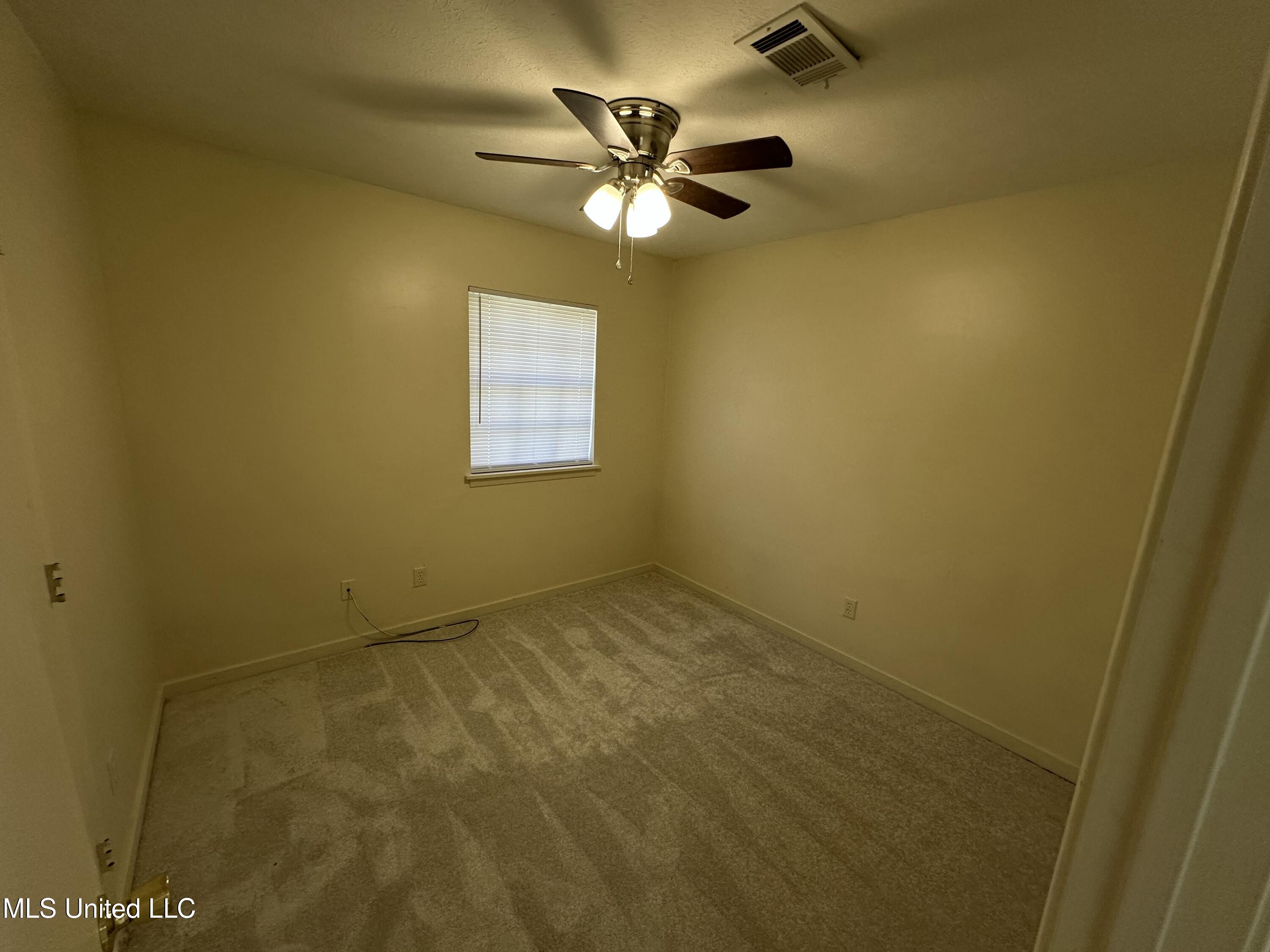 2835 Glenderry Street Jackson, MS 39212 - Photo 20 of 41 IMG_3659