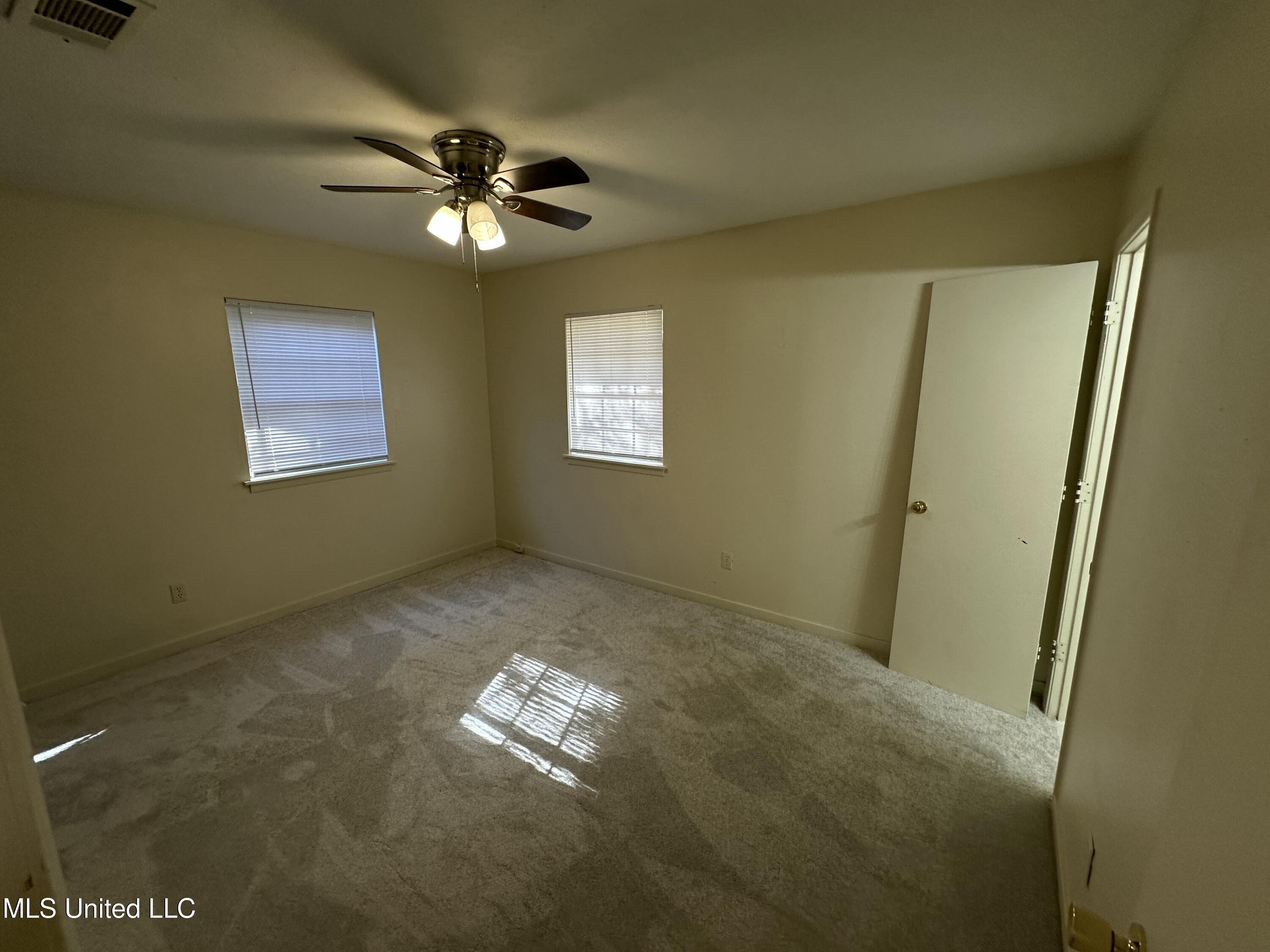 2835 Glenderry Street Jackson, MS 39212 - Photo 26 of 41 IMG_3674