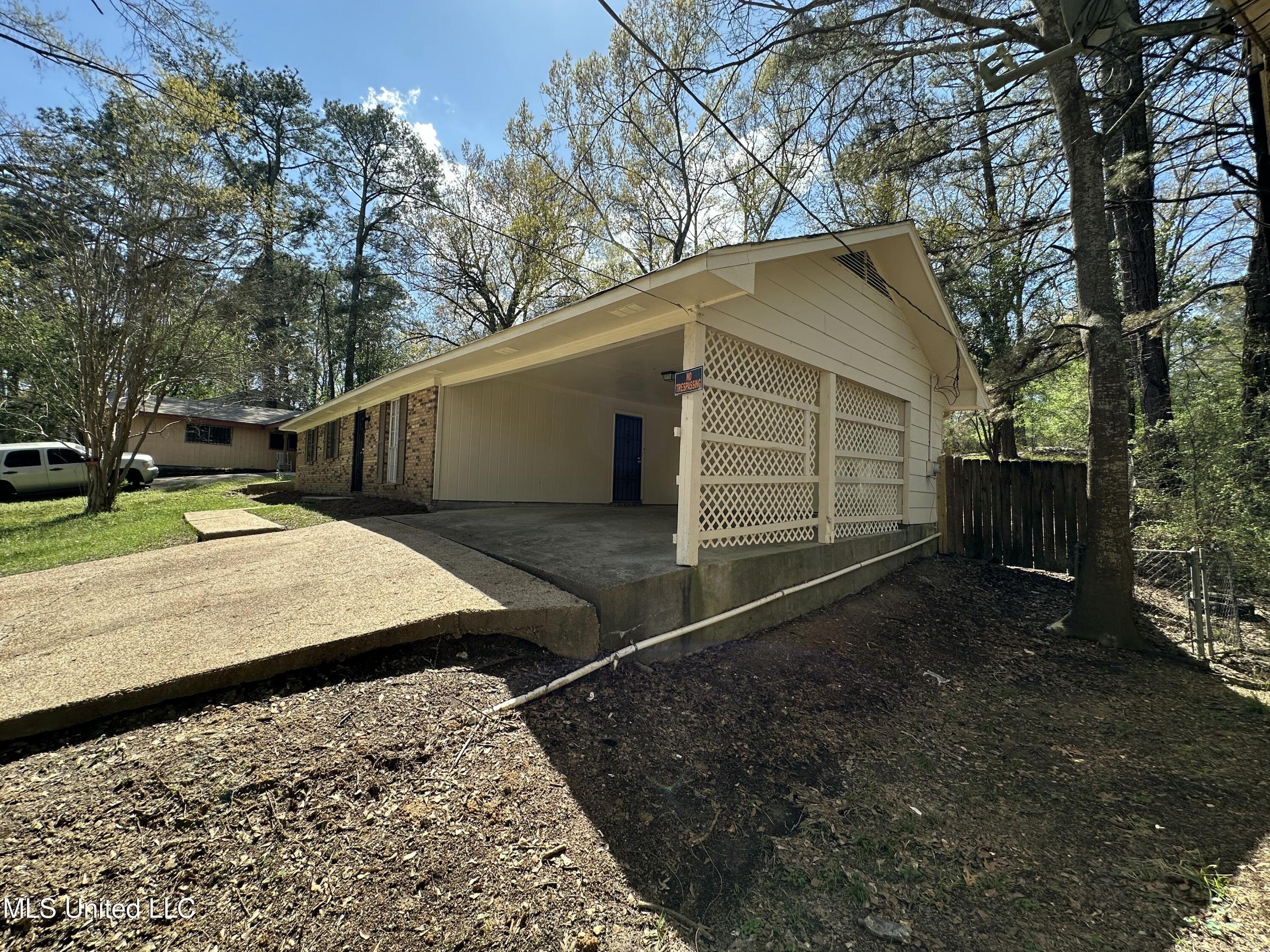 2835 Glenderry Street Jackson, MS 39212 - Photo 37 of 41 IMG_3632