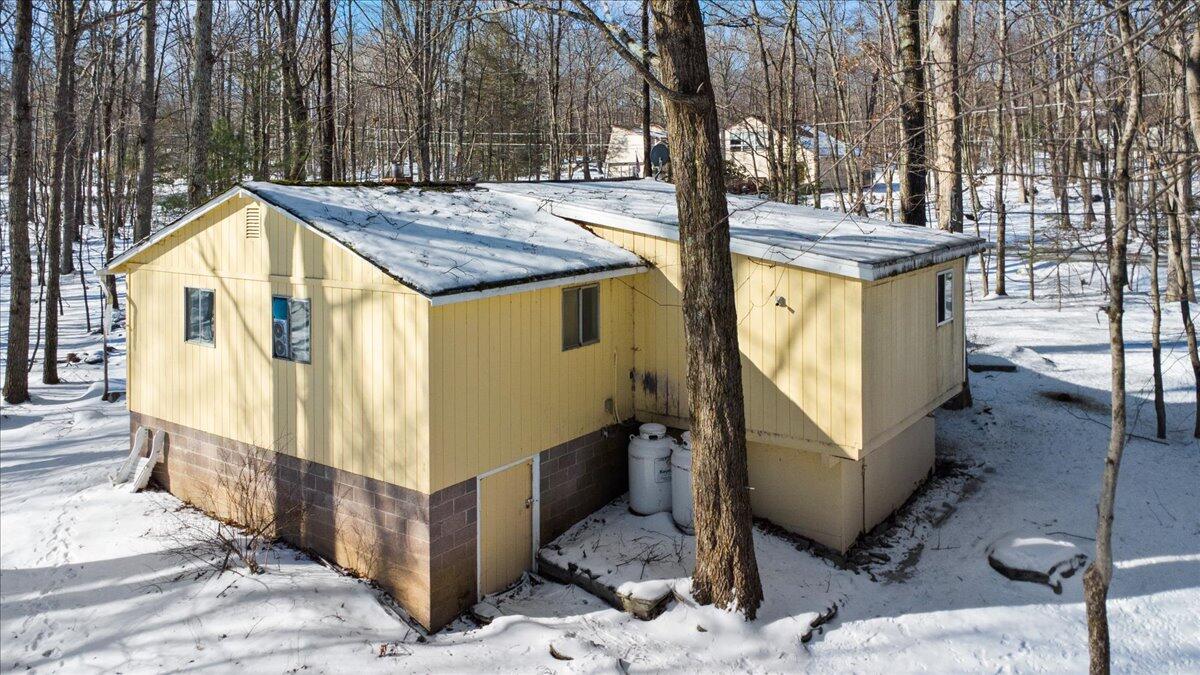 3 Property Package Tobyhanna, PA 18466 - Photo 11 of 25 a view of a house with wooden fence