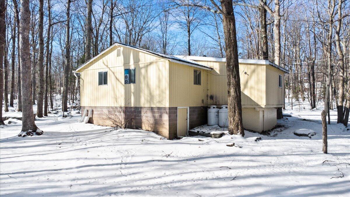3 Property Package Tobyhanna, PA 18466 - Photo 12 of 25 a view of a house with snow on the road