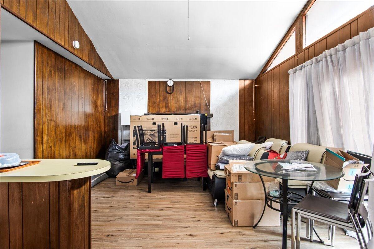 3 Property Package Tobyhanna, PA 18466 - Photo 18 of 25 a living room with furniture and a window