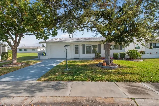 $265,000 | 9481 45th Place, Unit 9481, Pinellas Park, FL 33782