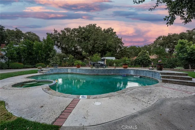 $1,625,000 | 24713 Choke Cherry Lane, Newhall, CA 91321