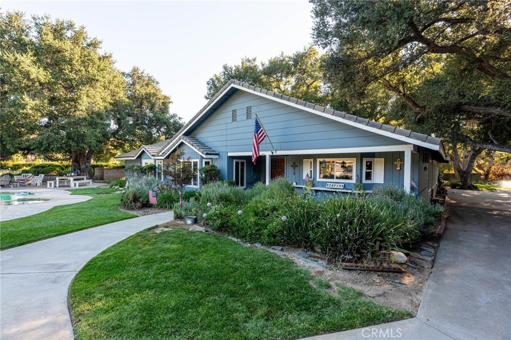 24713 Choke Cherry Lane Newhall, CA 91321 - Photo 50 of 68