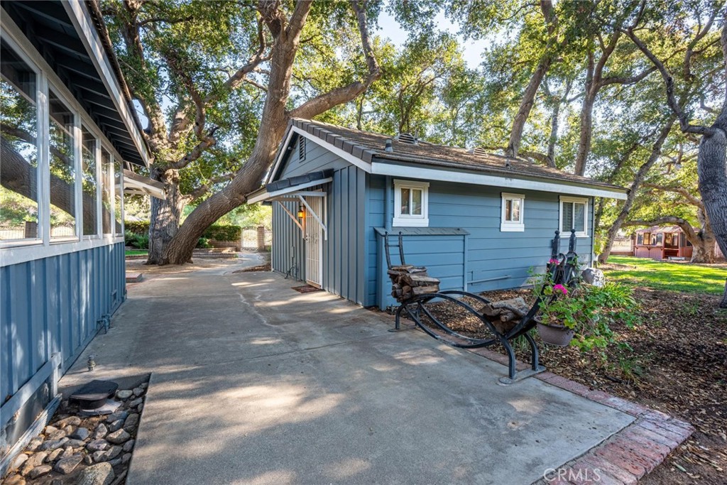 24713 Choke Cherry Lane Newhall, CA 91321 - Photo 57 of 68