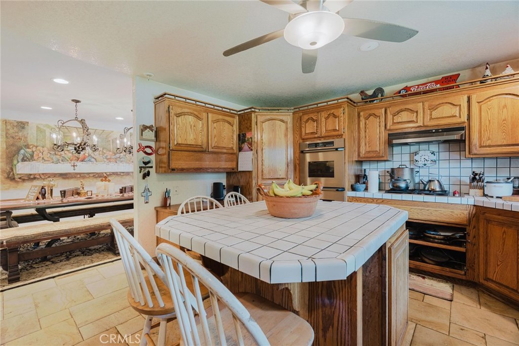 24713 Choke Cherry Lane Newhall, CA 91321 - Photo 10 of 68