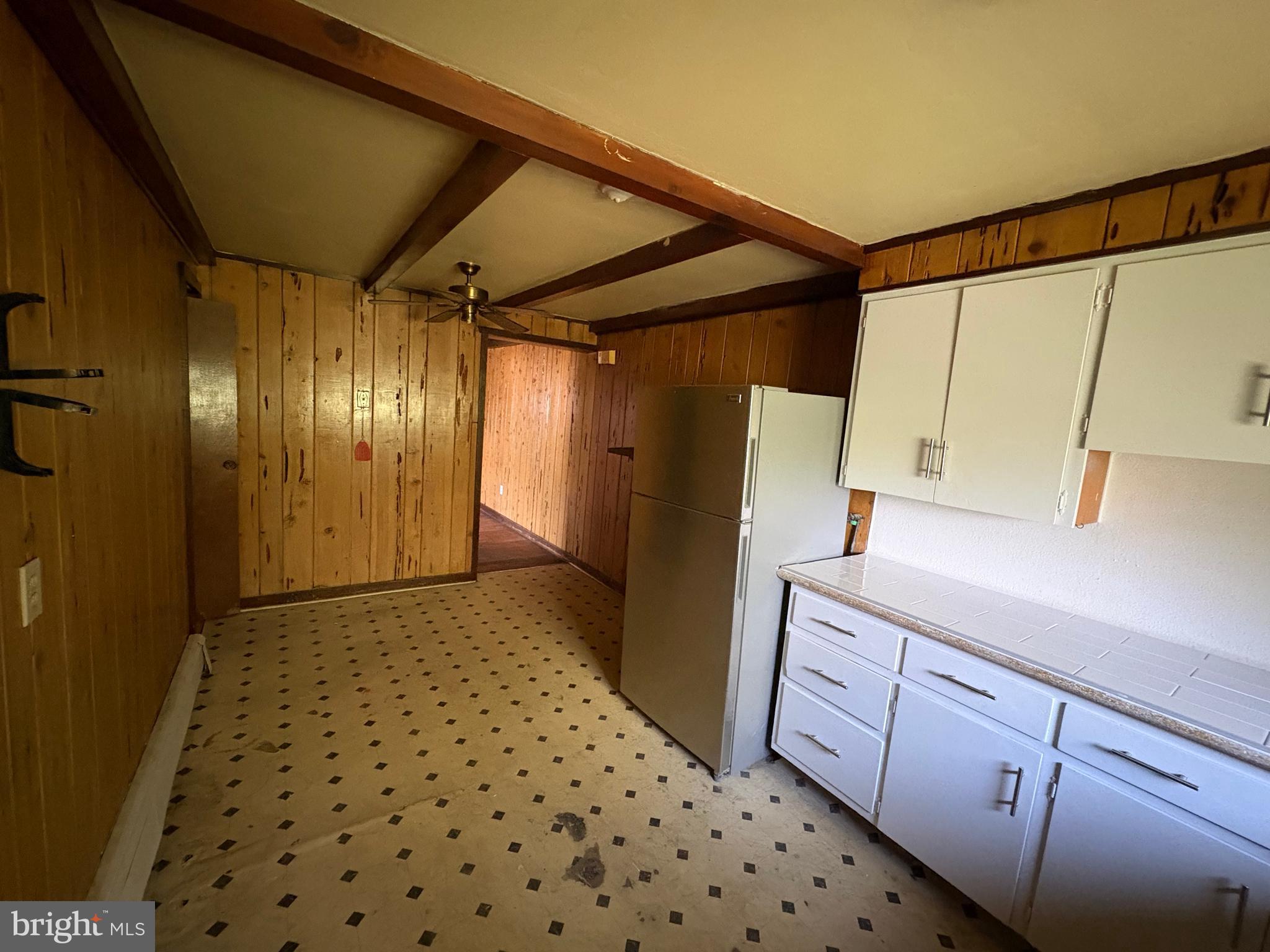 1405 Pennington Road, Unit 2A Ewing, NJ 08618 - Photo 11 of 12 a bathroom with a shower and a tub