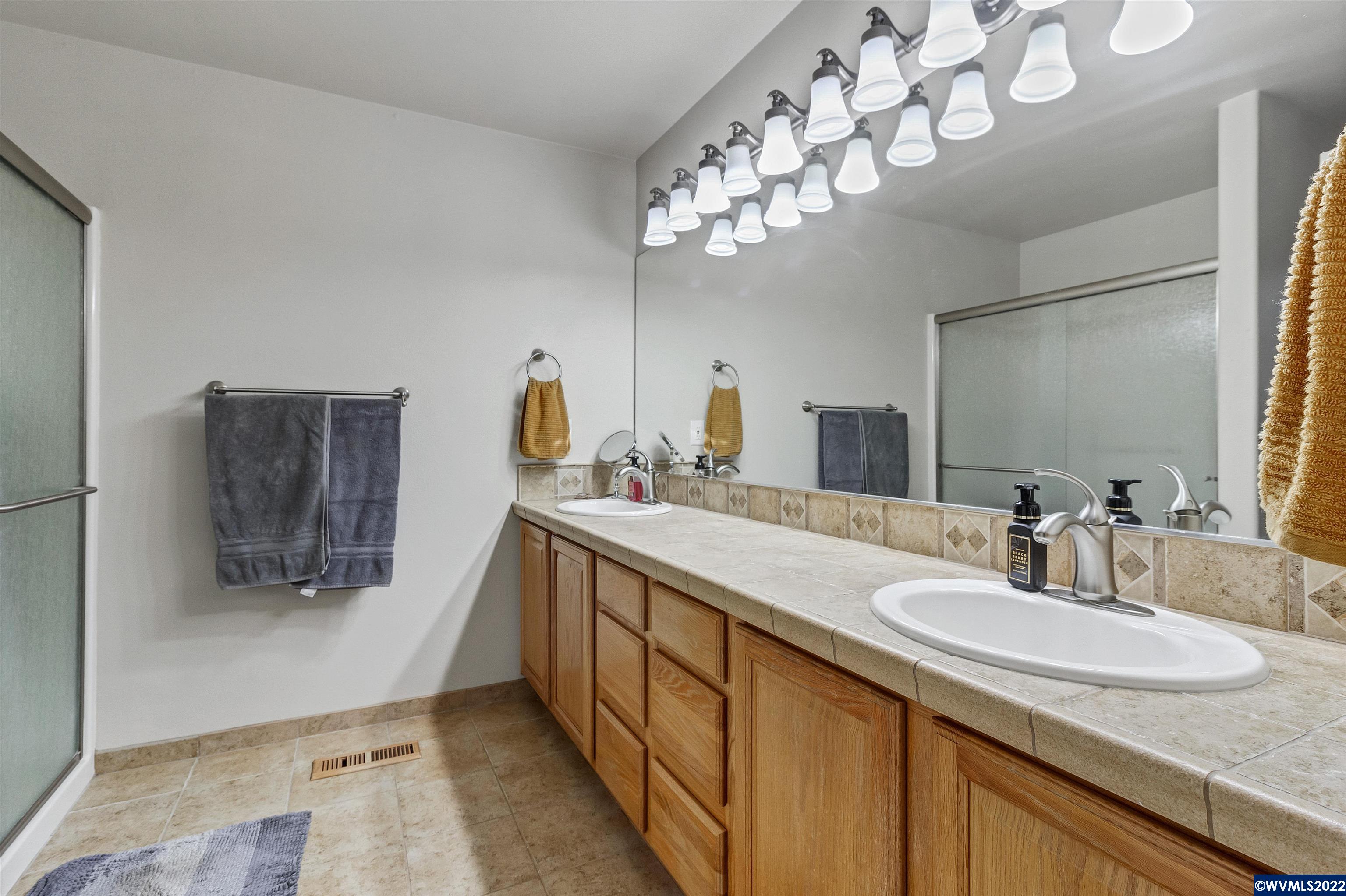 7695 Oneil Road Northeast Keizer, OR 97303 - Photo 26 of 36 Gallery Image 26