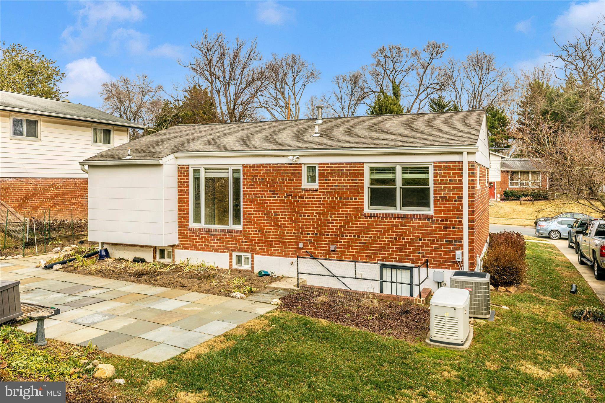 11802 Pittson Road Silver Spring, MD 20906 - Photo 46 of 50 a backyard of a house