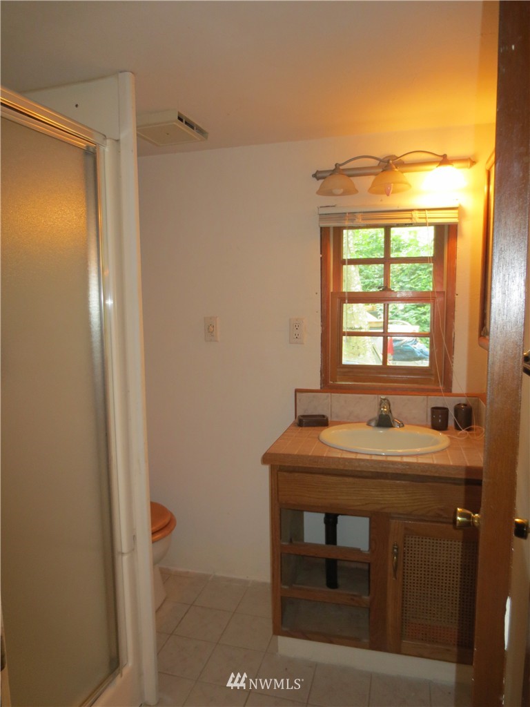 3111 East Grapeview Loop Road Grapeview, WA 98546 - Photo 19 of 25 Gallery Image 19