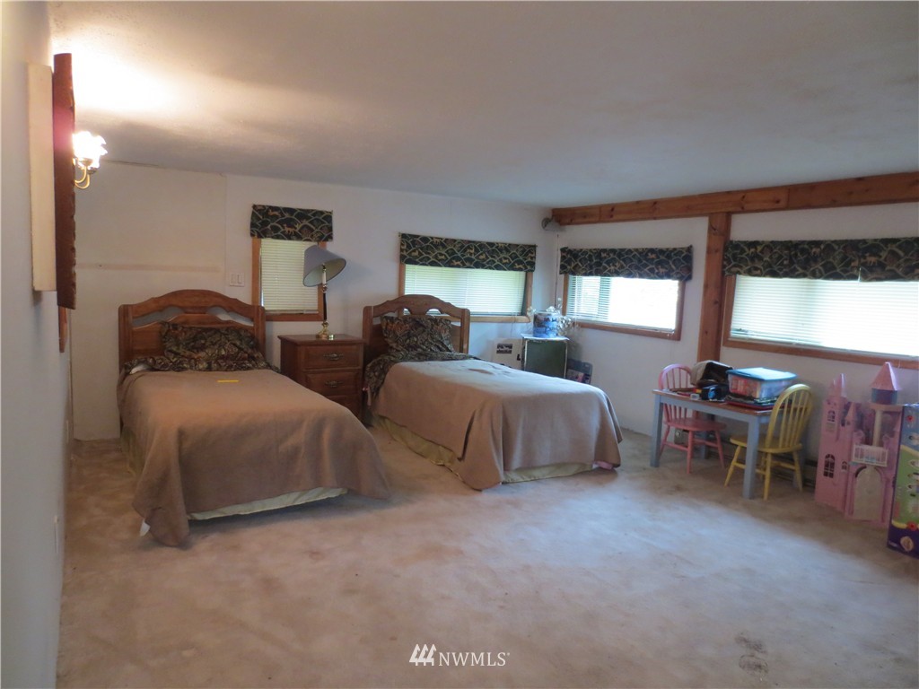 3111 East Grapeview Loop Road Grapeview, WA 98546 - Photo 20 of 25 Gallery Image 20