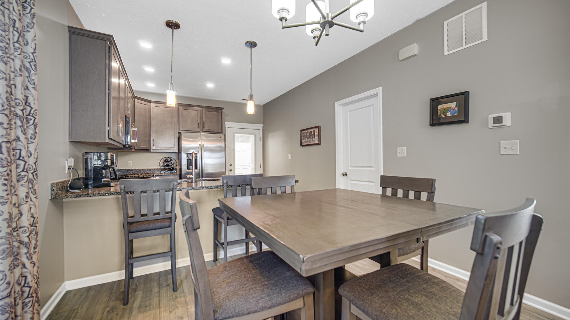 11828 Kentucky Street Crown Point, IN 46307 - Photo 6 of 28 1920x1080