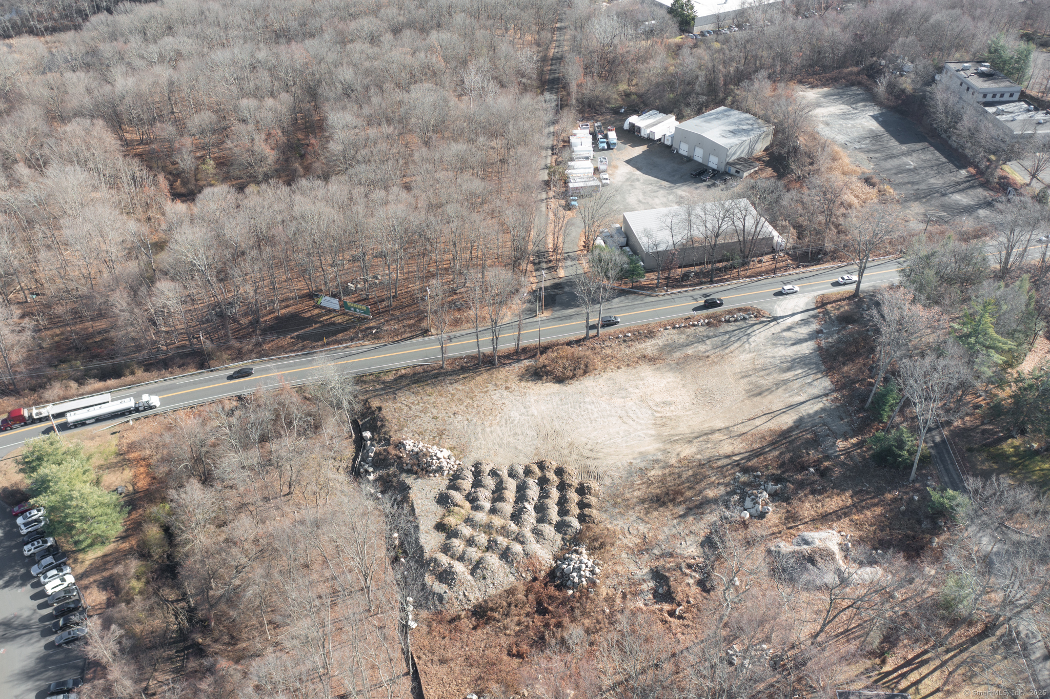 909 Main Street Monroe, CT 06468 - Photo 3 of 8