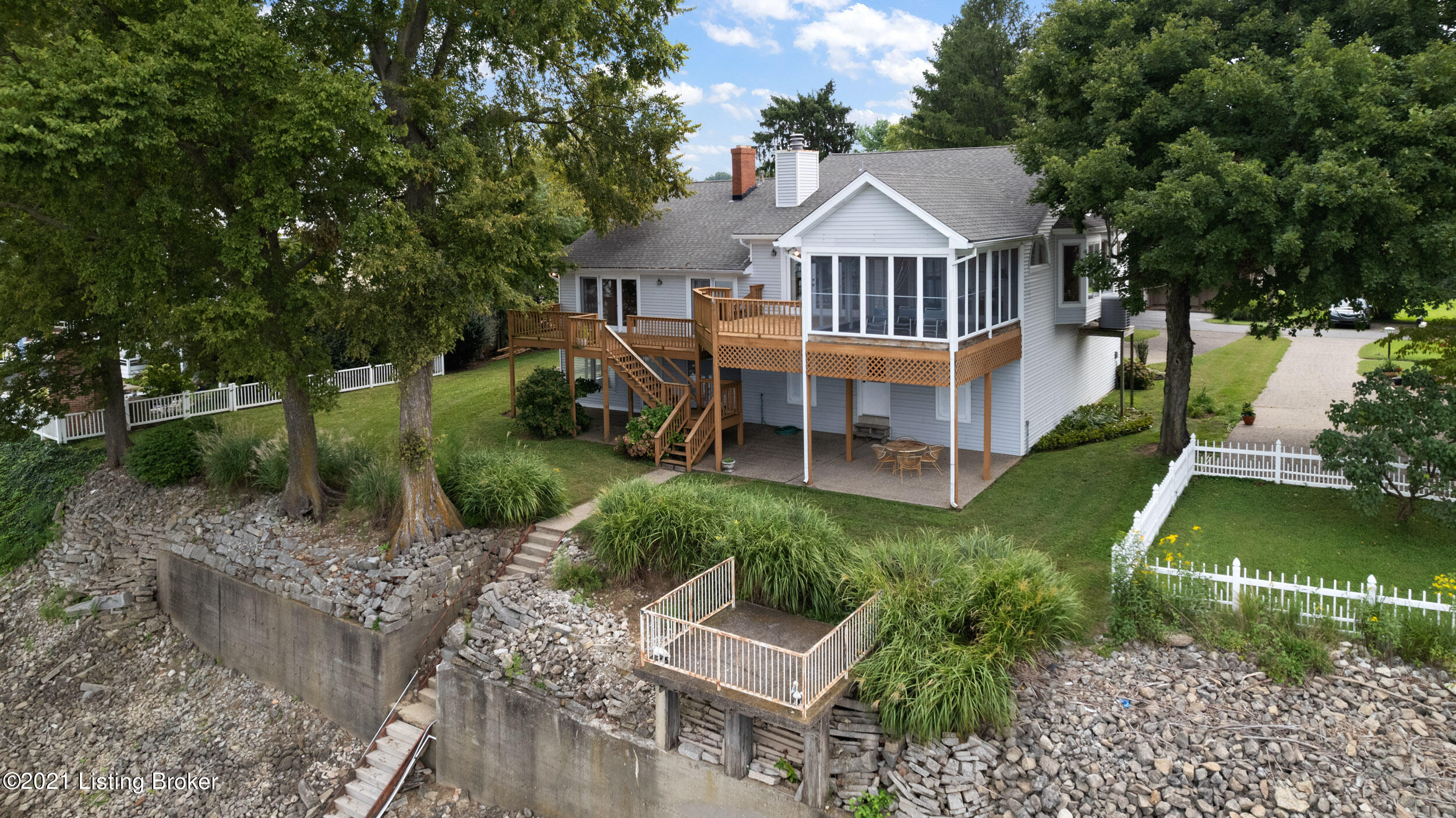 6910 Beachland Bch Road Prospect, KY 40059 - Photo 5 of 48 6910 Beechland Beach Road-19