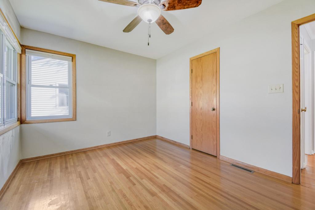 2904 Sheldon Street Roseville, MN 55113 - Photo 14 of 31