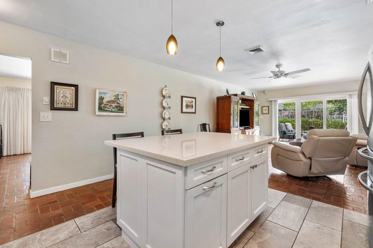 425 Northwest 11th Street Boca Raton, FL 33432 - Photo 11 of 34 Kitchen