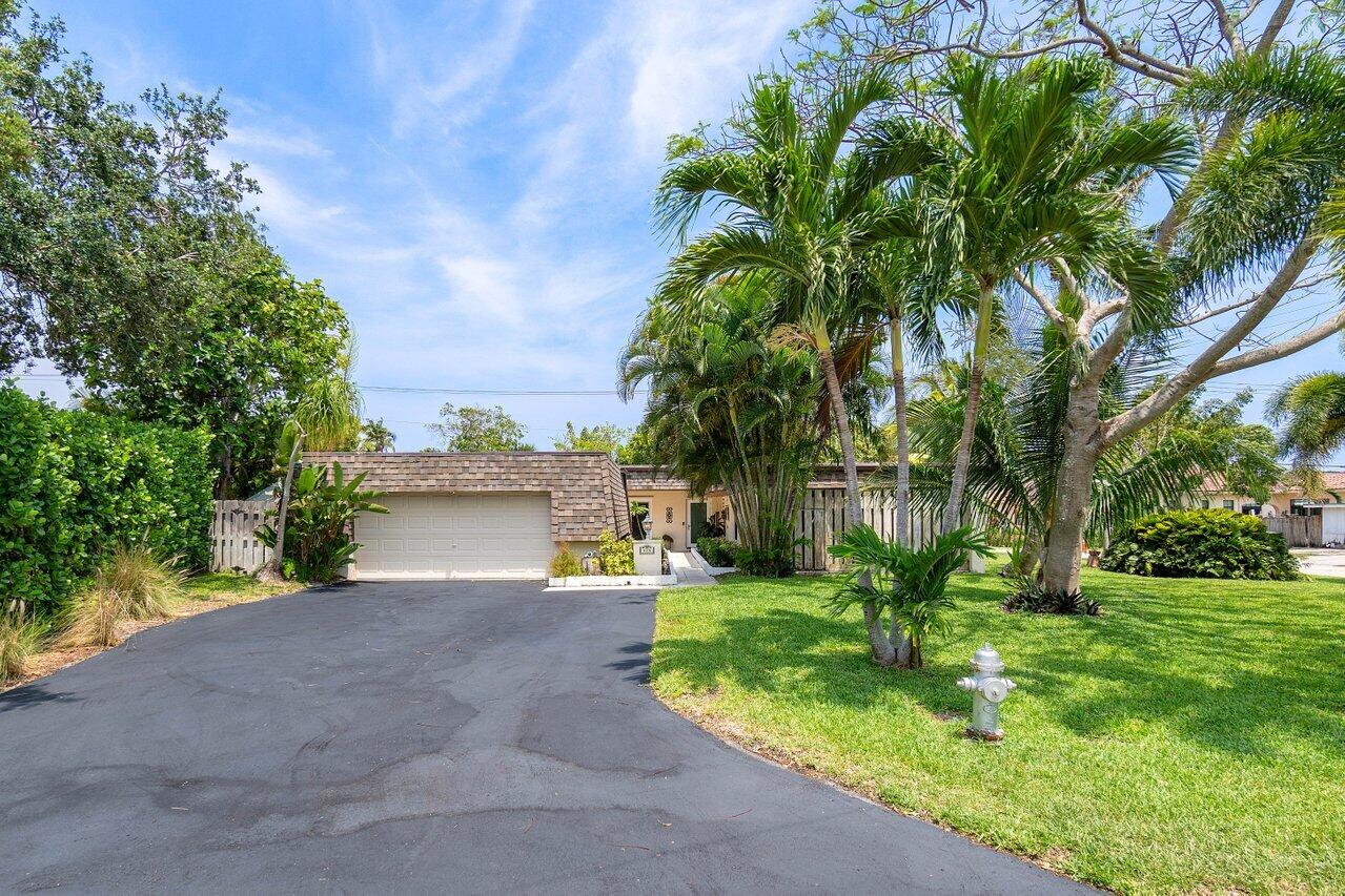 425 Northwest 11th Street Boca Raton, FL 33432 - Photo 2 of 34 425 NW 11th