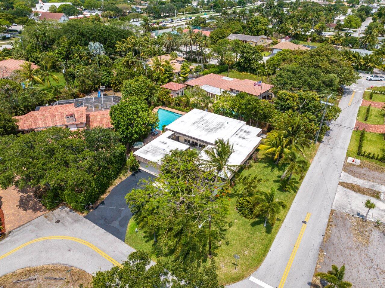 425 Northwest 11th Street Boca Raton, FL 33432 - Photo 33 of 34 Aerial