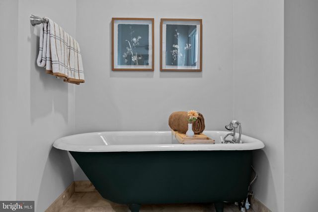 $925,000 | 503 S Street Northwest, Washington, DC 20001