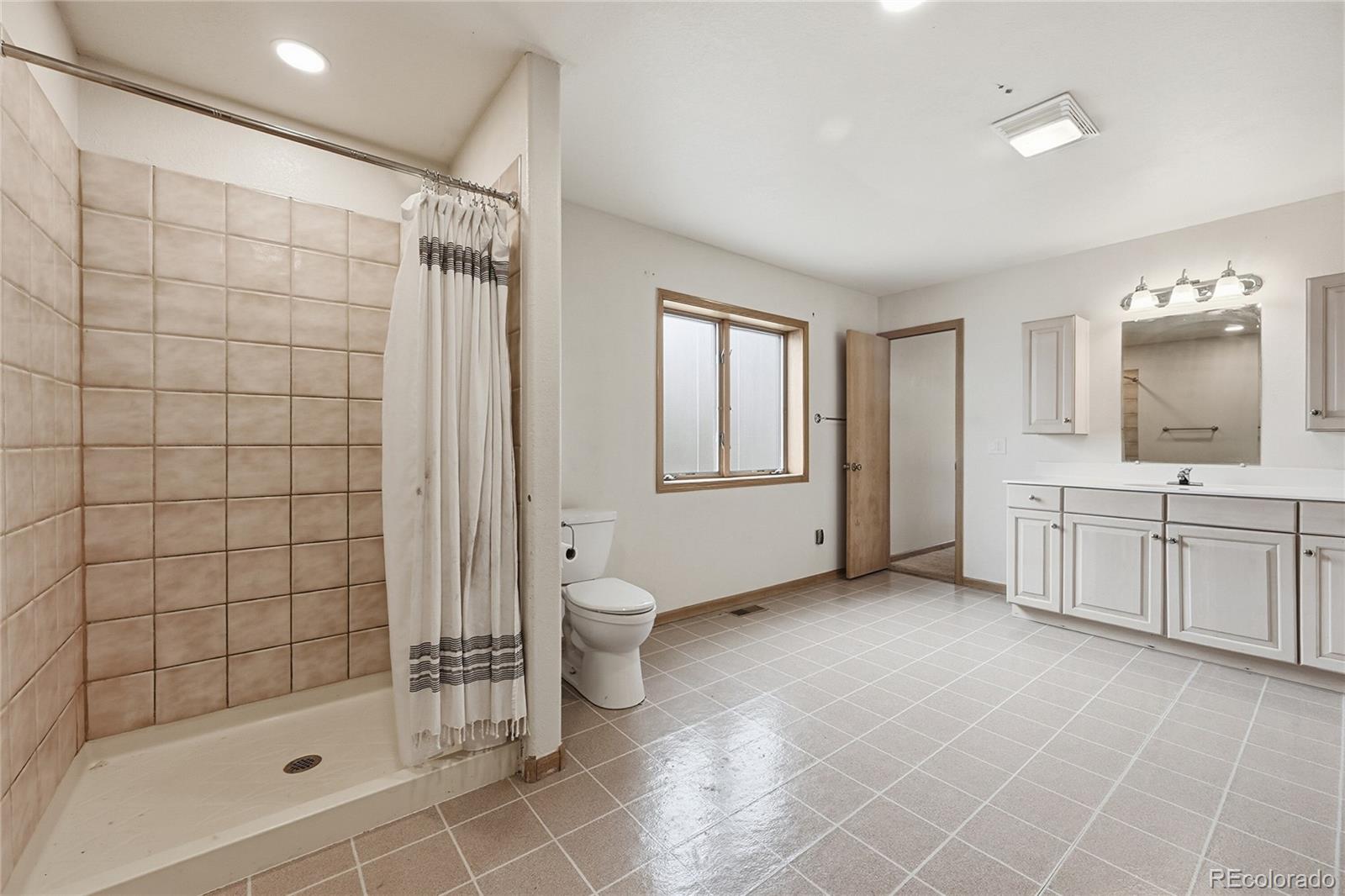 6095 Hidden Springs Road Fort Collins, CO 80526 - Photo 20 of 48