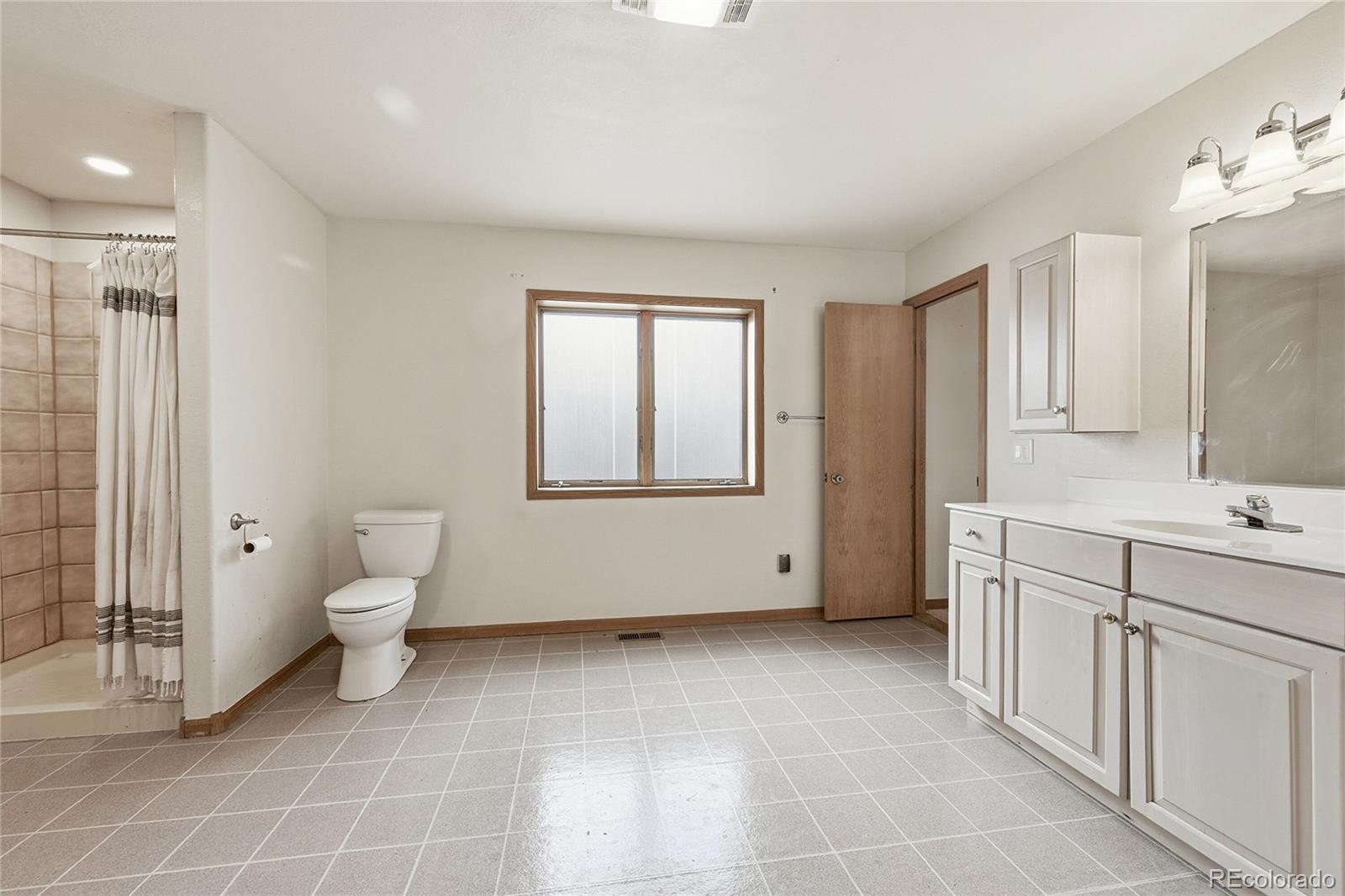 6095 Hidden Springs Road Fort Collins, CO 80526 - Photo 21 of 48