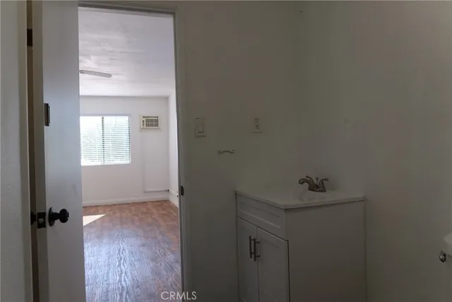 $4,500 | 455 Nassau Avenue, Los Angeles, CA 90063