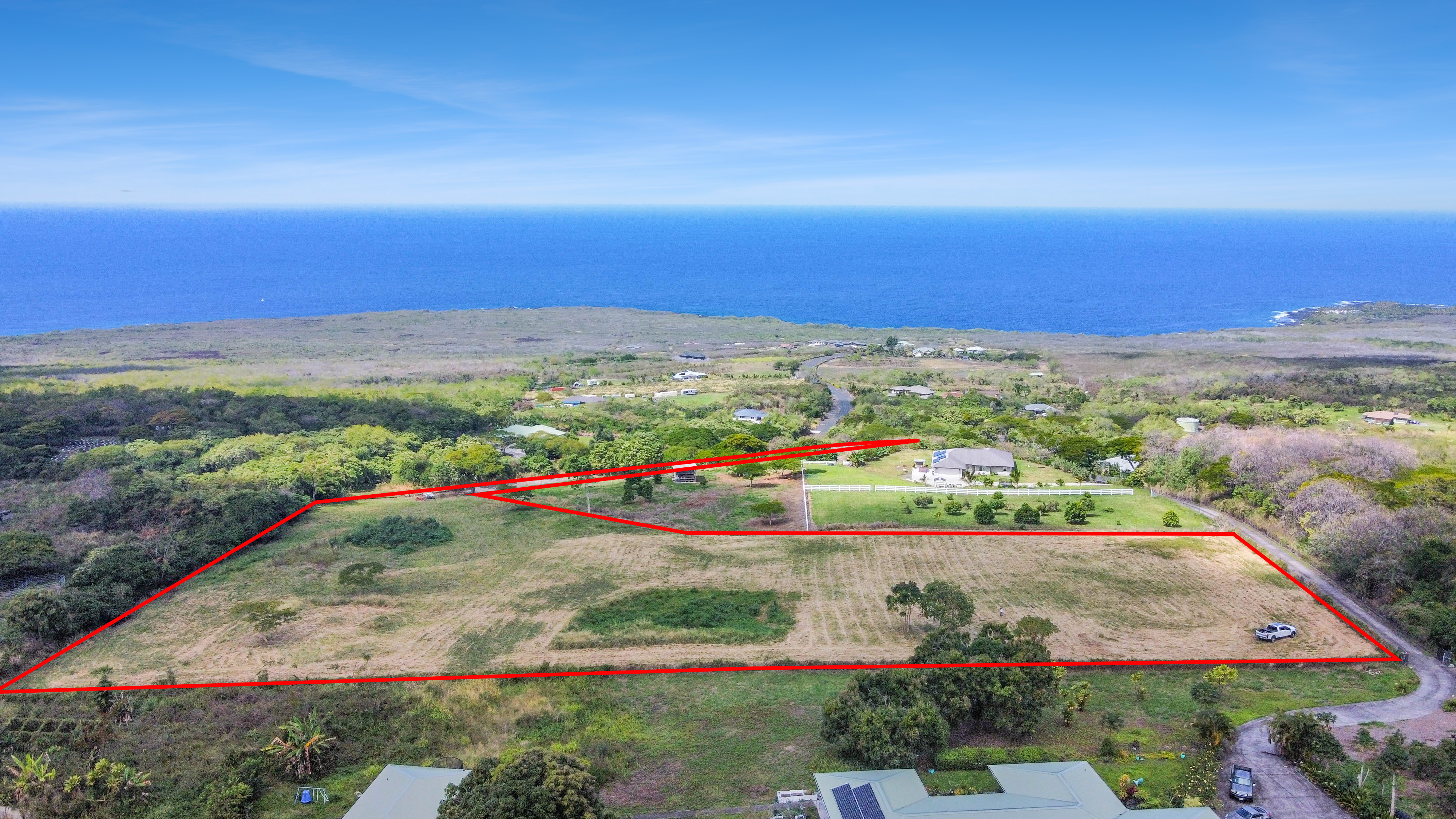 85-5195 Kiilae Road Captain Cook, HI 96704 - Photo 5 of 20 a view of city and ocean