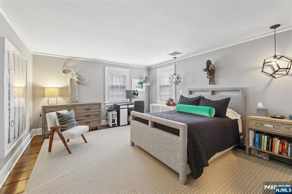 29 Gordon Road Essex Fells, NJ 07021 - Photo 20 of 35 Gallery Image 20